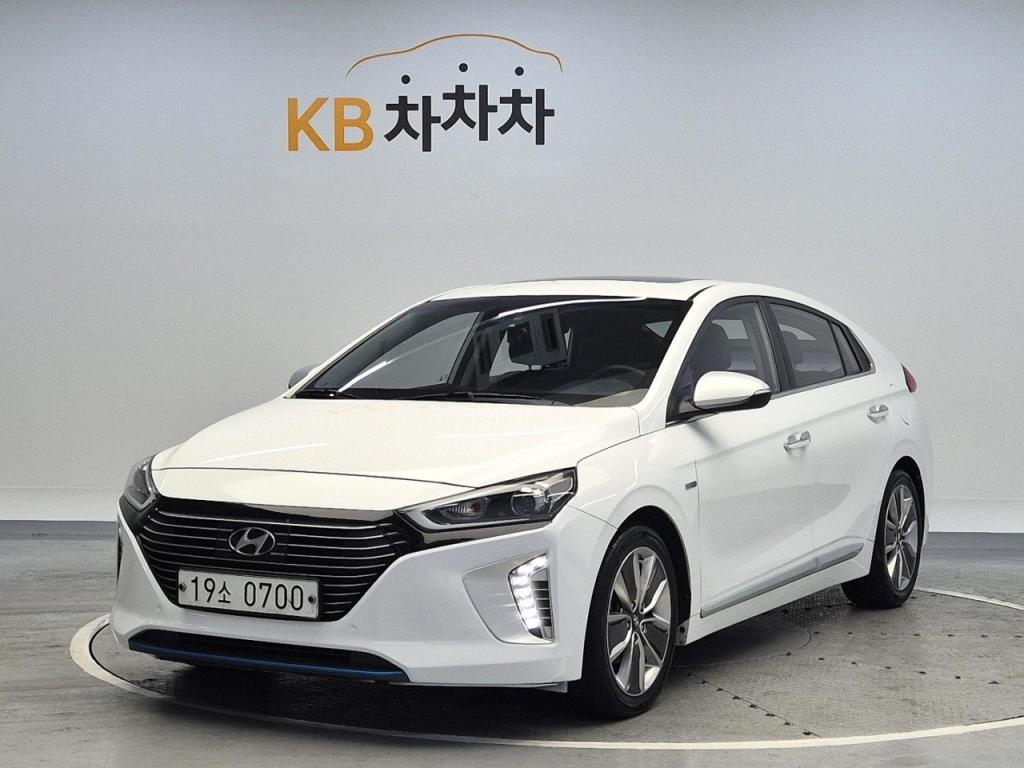 2016 HYUNDAI IONIQ Q