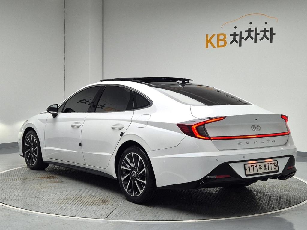 2021 HYUNDAI SONATA (DN8) 1.6 Turbo Premium Family