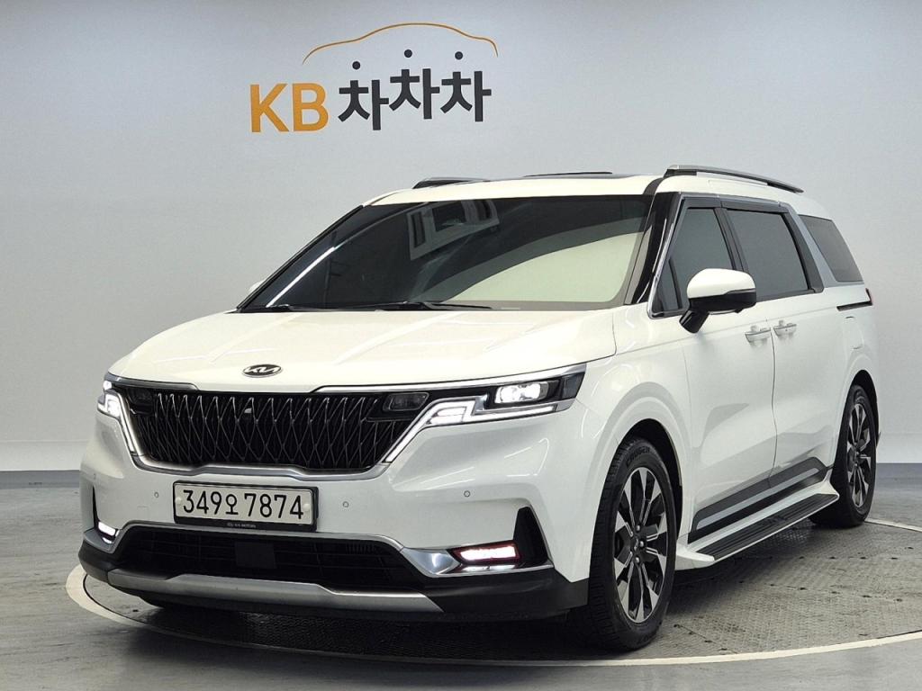 2021 KIA CARNIVAL (KA4) 9 -seater diesel nobless