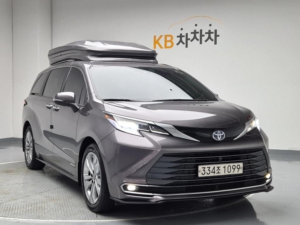 2021 TOYOTA SIENNA 2.5 2WD Hybrid