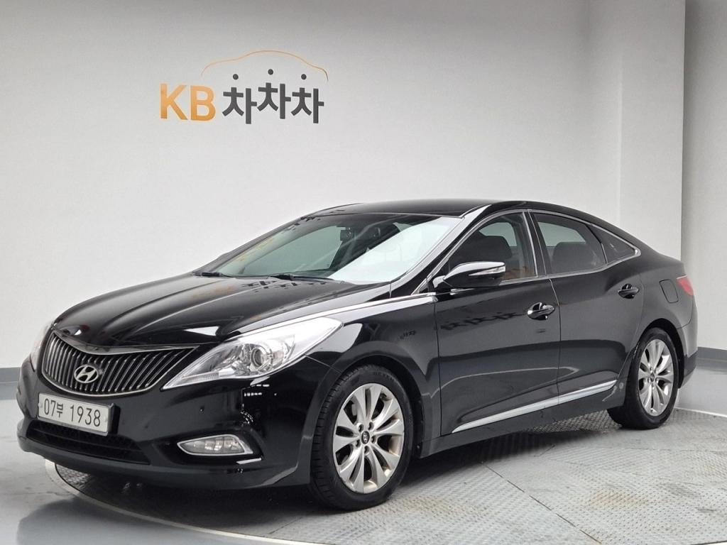 2012 HYUNDAI GRANDEUR HG LPI Rent -a -Car Prime