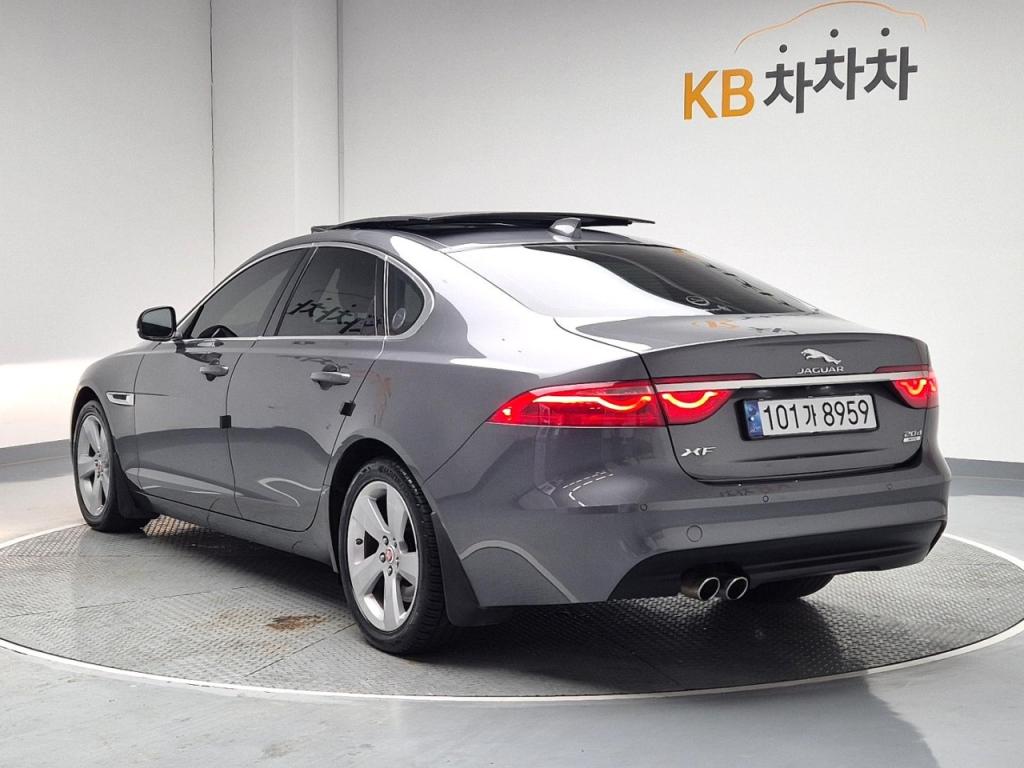 2018 JAGUAR XF (2G) 2.0 20d AWD Prestige