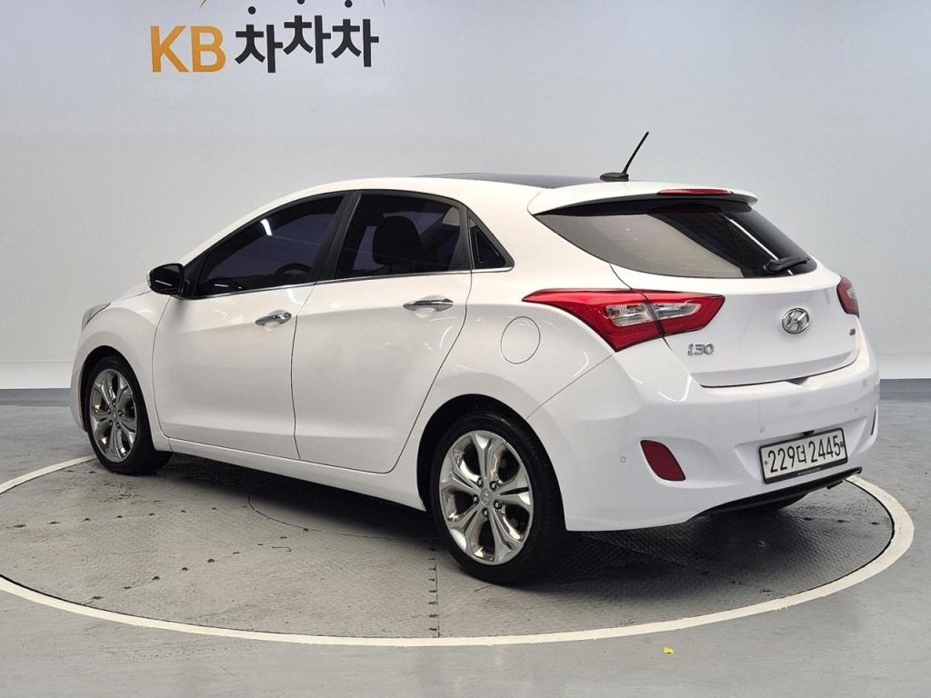 2014 HYUNDAI i30 (NEW) 