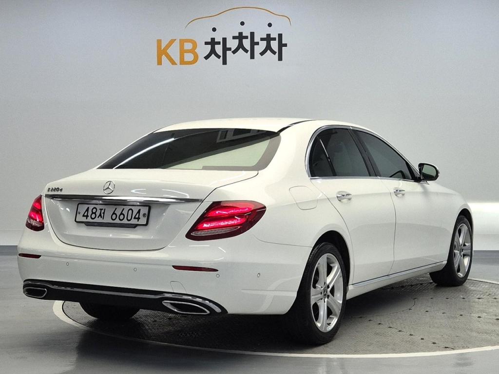 2018 BENZ E CLASS (5Gen) 
