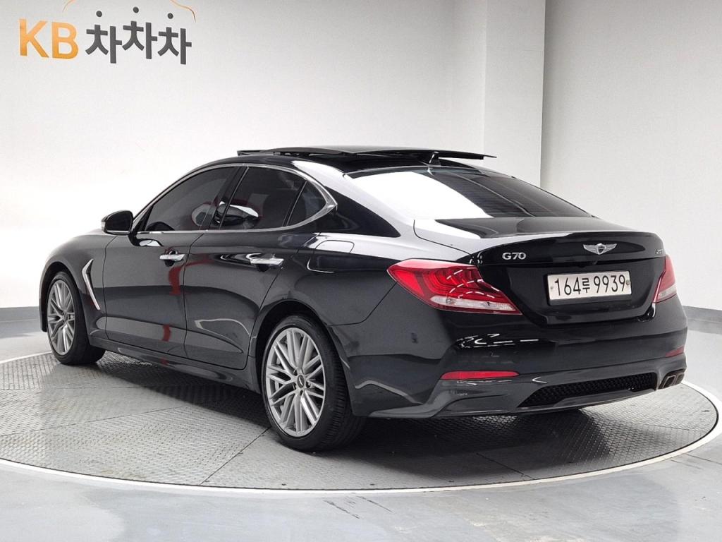 2020 GENESIS G70 