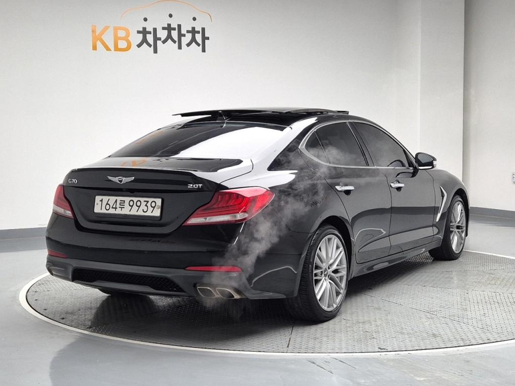 2020 GENESIS G70 