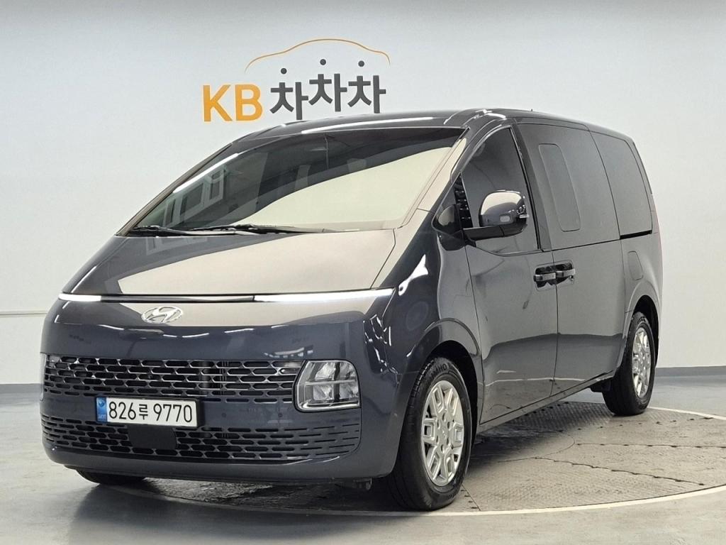 2023 HYUNDAI STARIA 