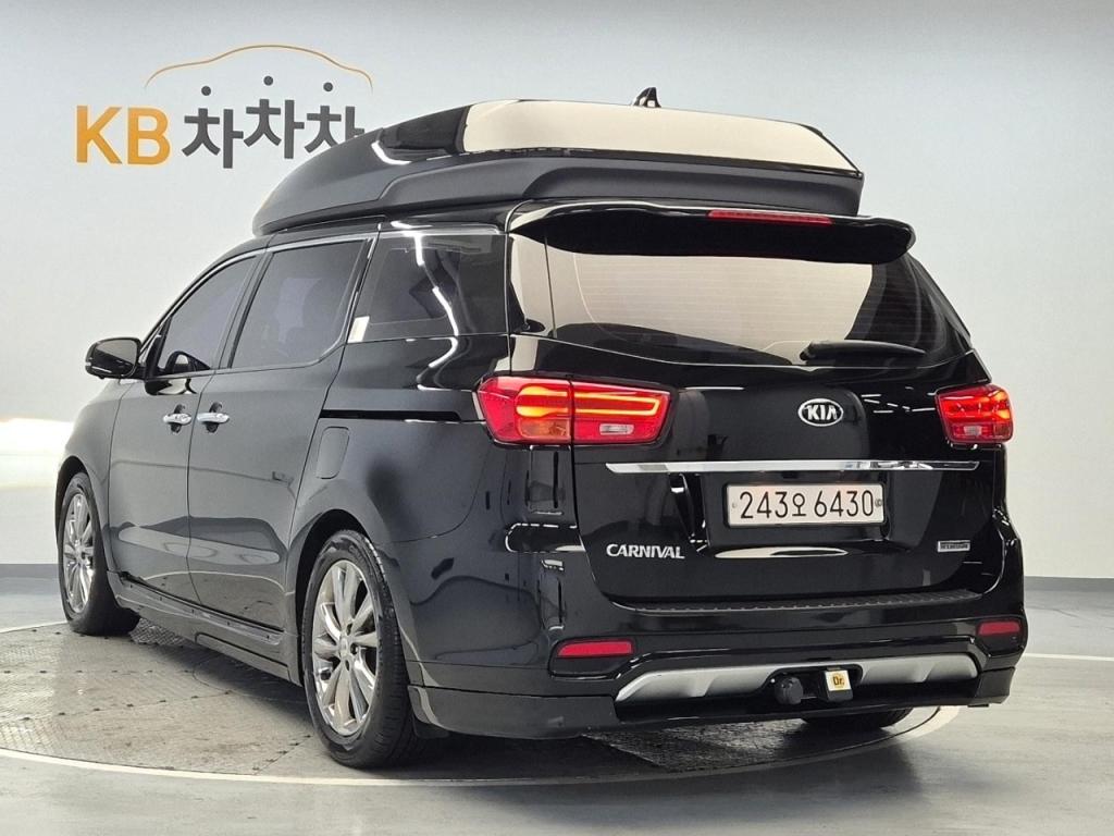 2019 KIA THE NEW CARNIVAL 