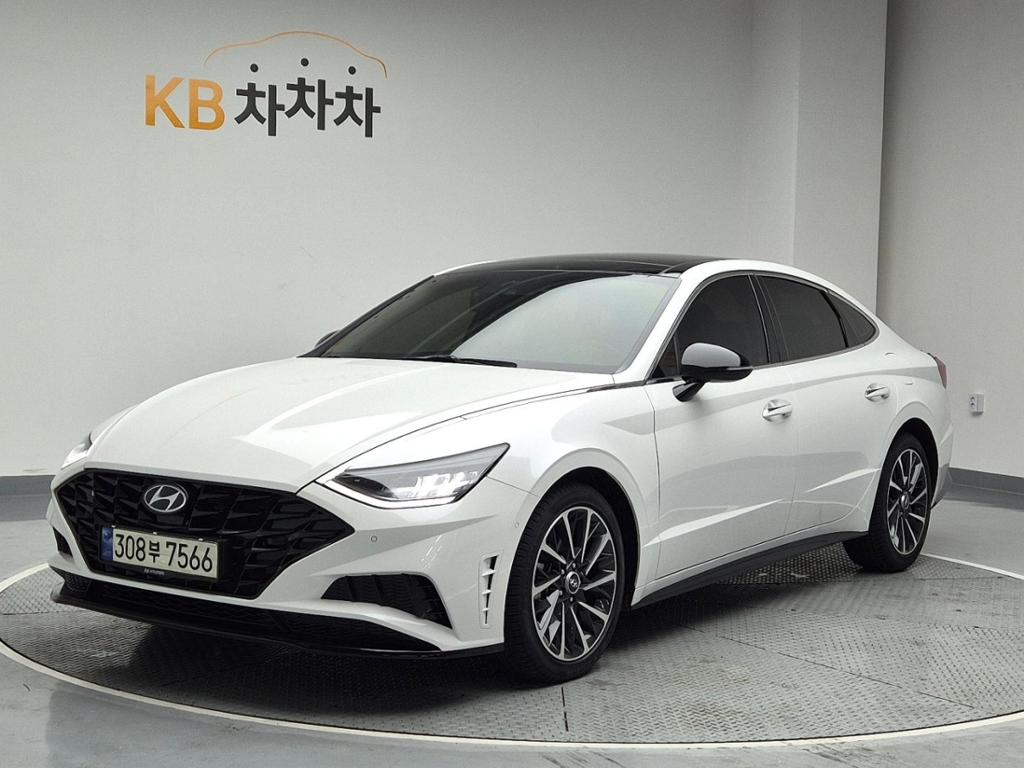 2022 HYUNDAI SONATA (DN8) 