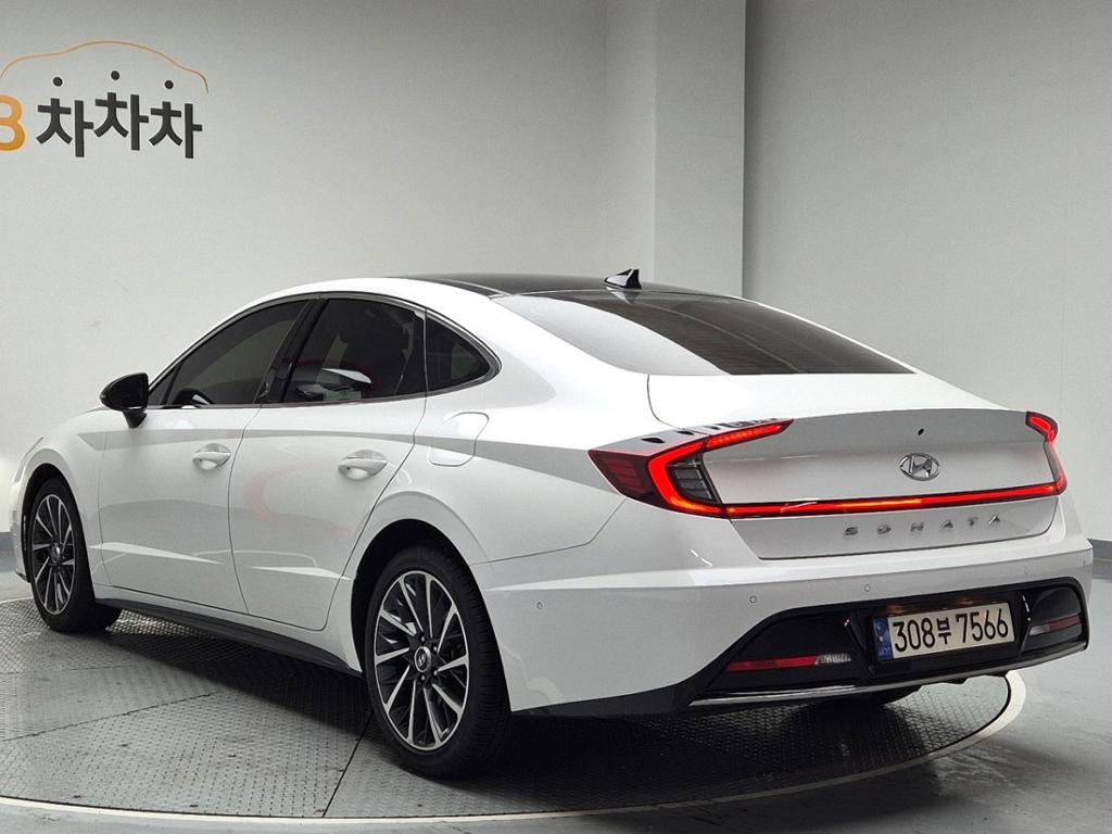 2022 HYUNDAI SONATA (DN8) 