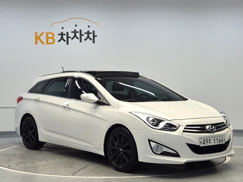 2012 HYUNDAI i40 