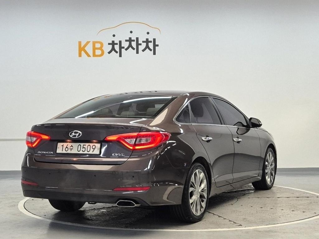 2016 HYUNDAI LF SONATA 