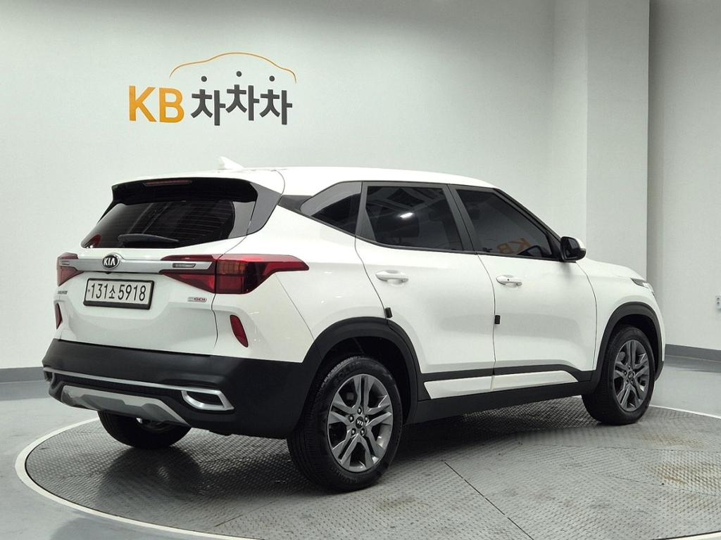 2022 KIA SELTOS 