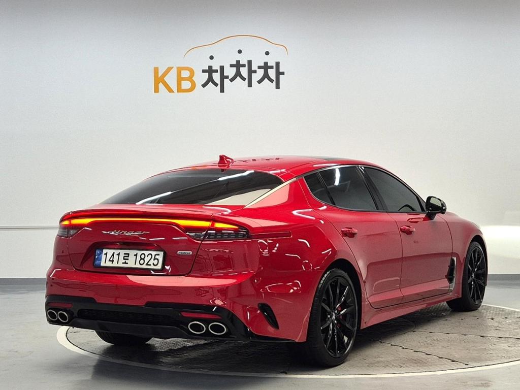 2021 KIA STINGER Meister 