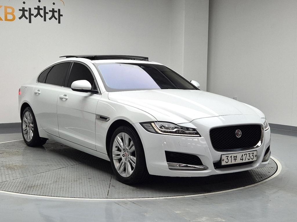 2018 JAGUAR XF (2G) 