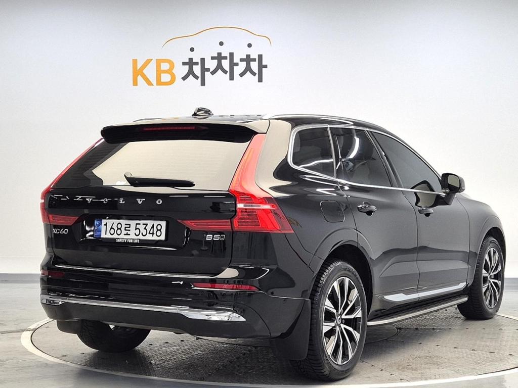 2023 VOLVO XC60 (2Gen) 