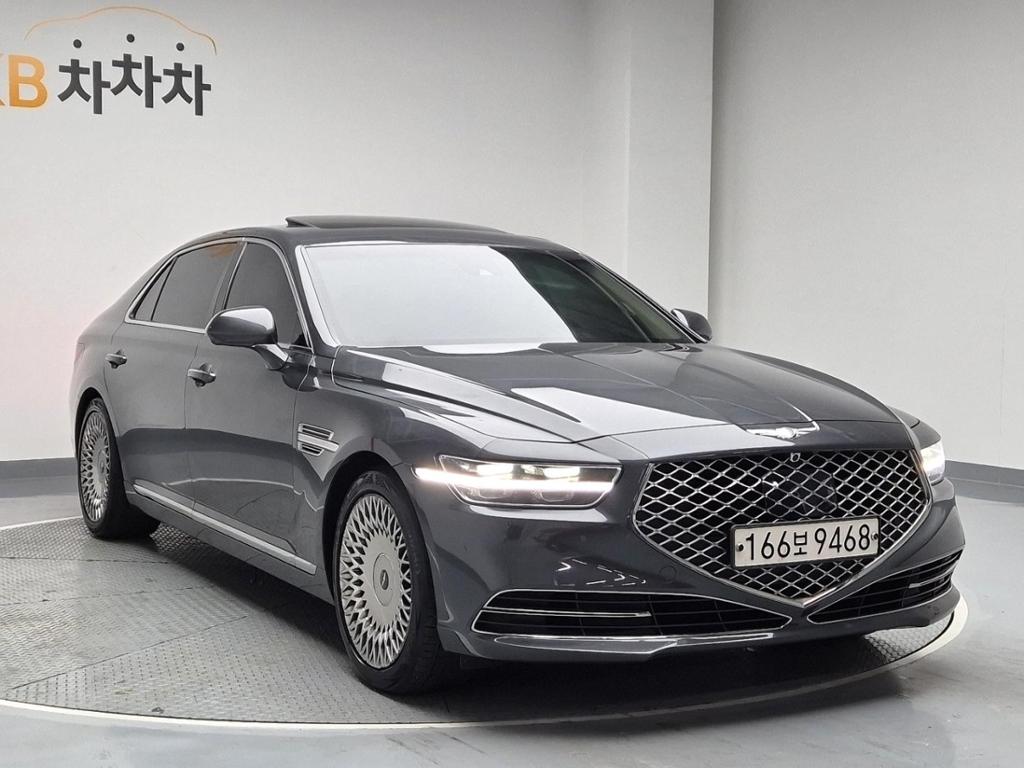 2020 GENESIS G90 