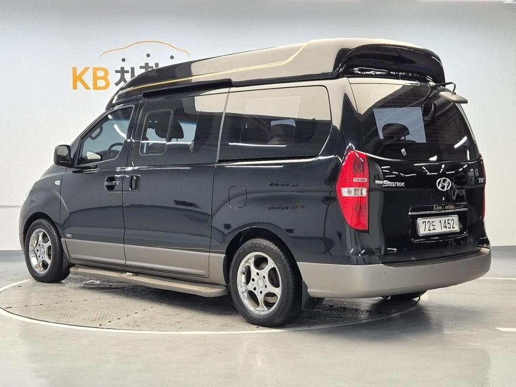 2008 HYUNDAI GRAND STAREX 