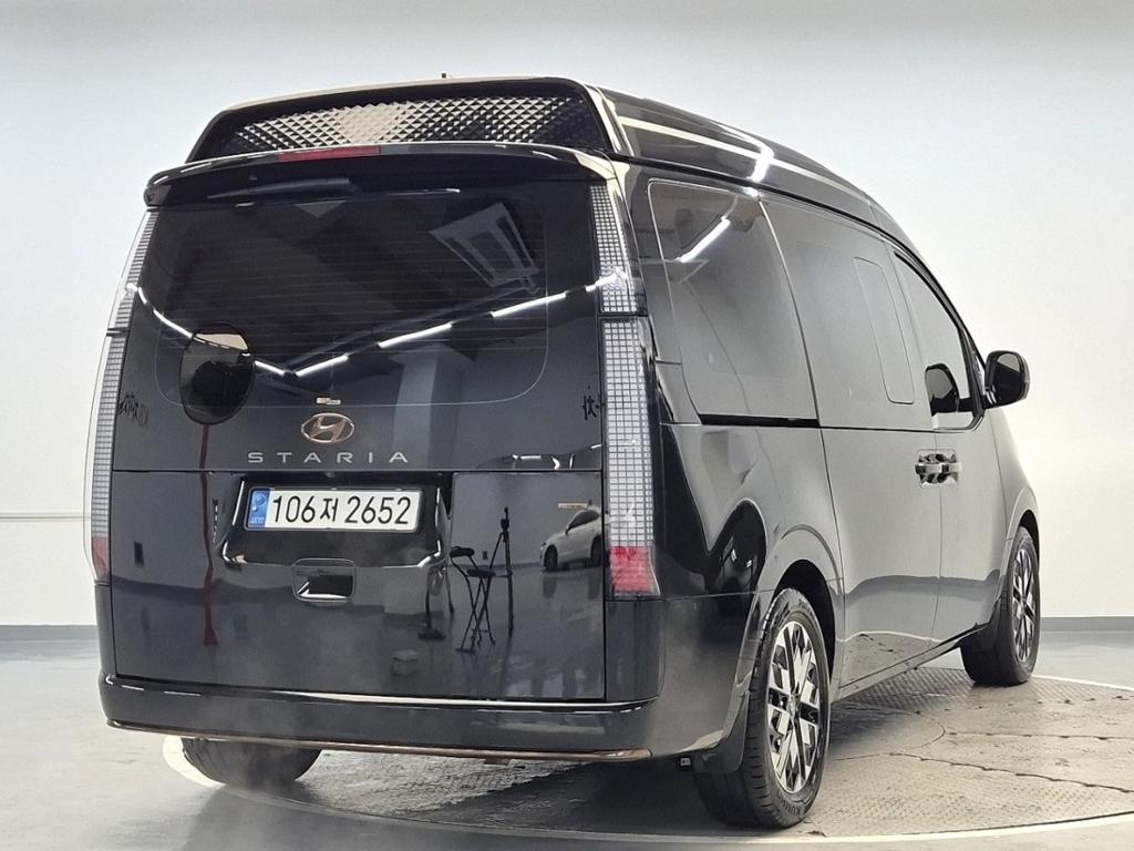 2023 HYUNDAI STARIA 