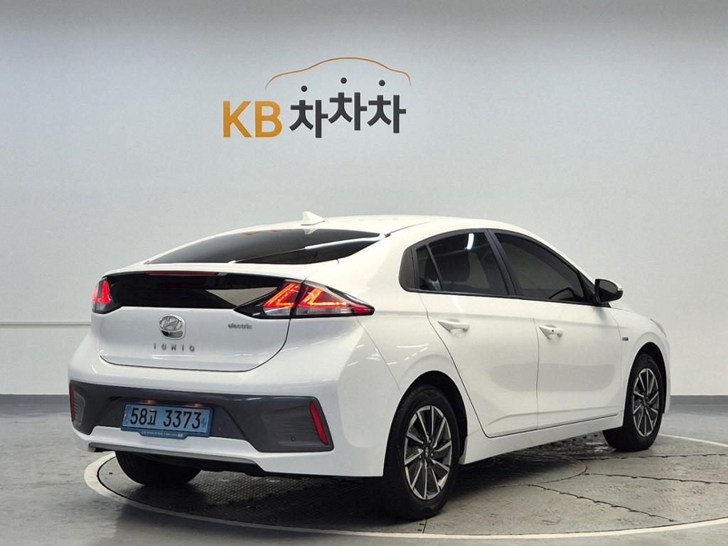 2020 HYUNDAI THE NEW IONIQ ELECTRIC 