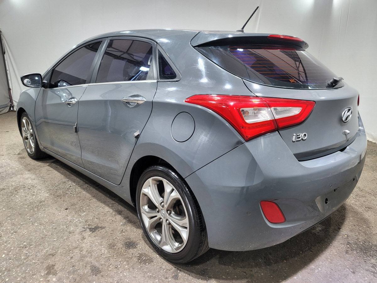 2012 HYUNDAI i30 (NEW) 