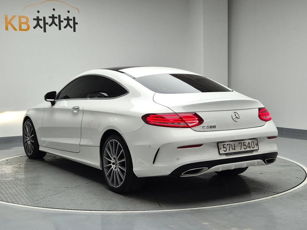 2017 BENZ C CLASS (4Gen) 