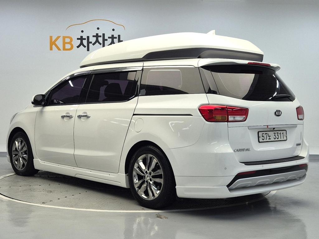 2017 KIA ALL NEW CARNIVAL 