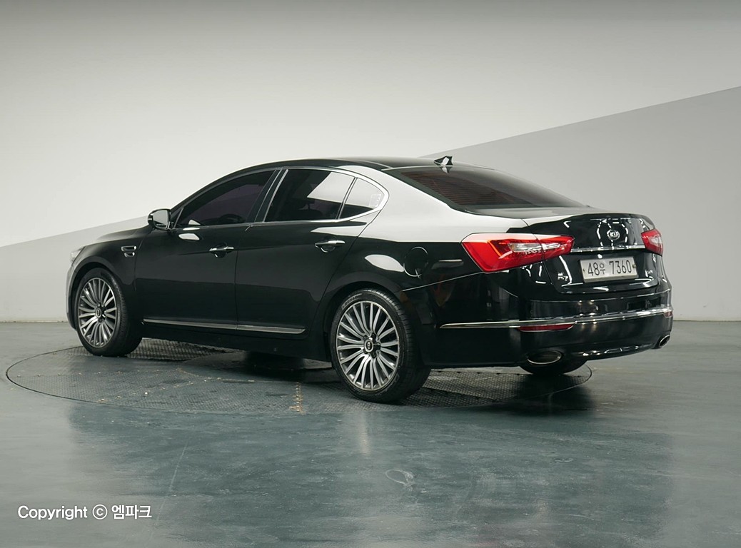 2013 KIA THE NEW K7 