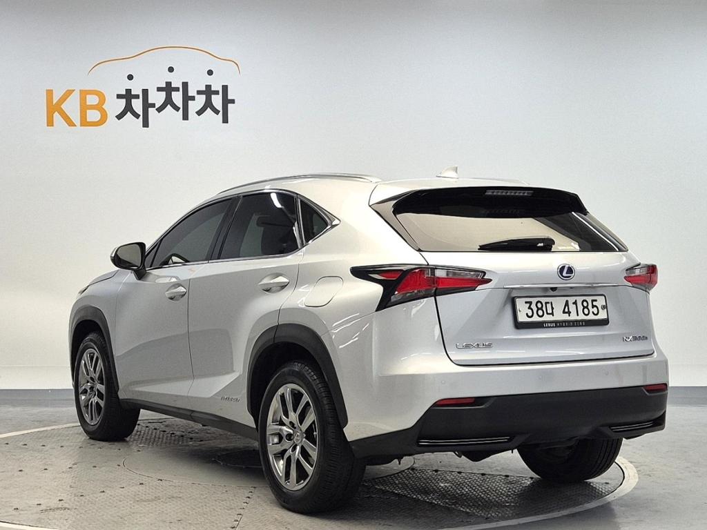 2017 LEXUS NX 