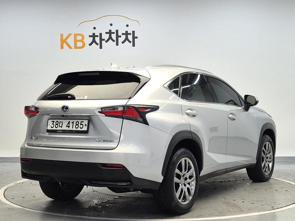 2017 LEXUS NX 