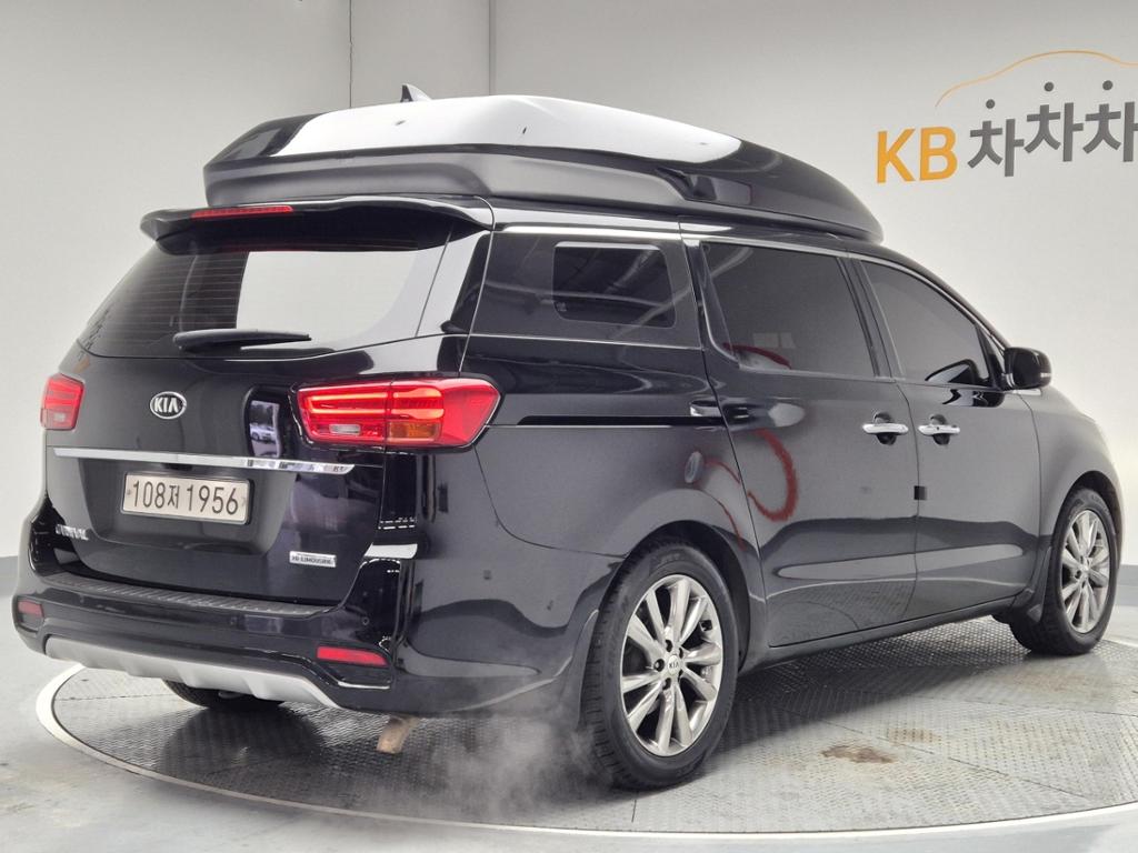 2019 KIA THE NEW CARNIVAL 