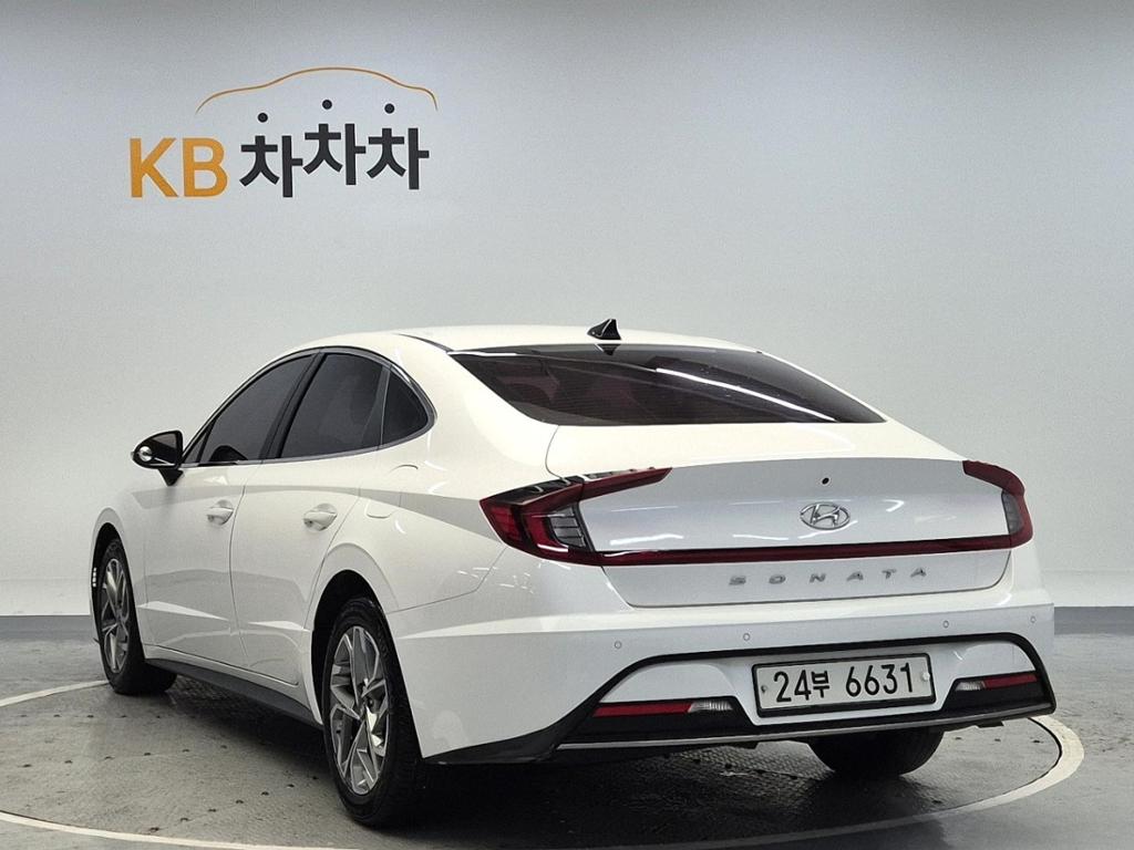2020 HYUNDAI SONATA (DN8) 