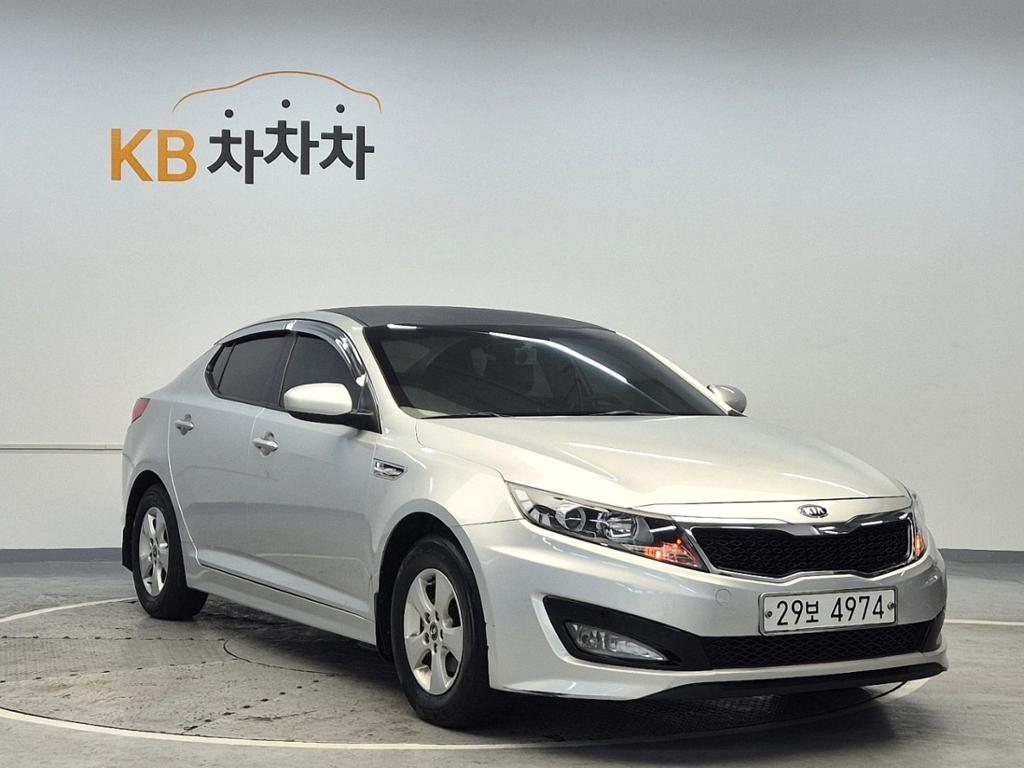 2011 KIA K5 