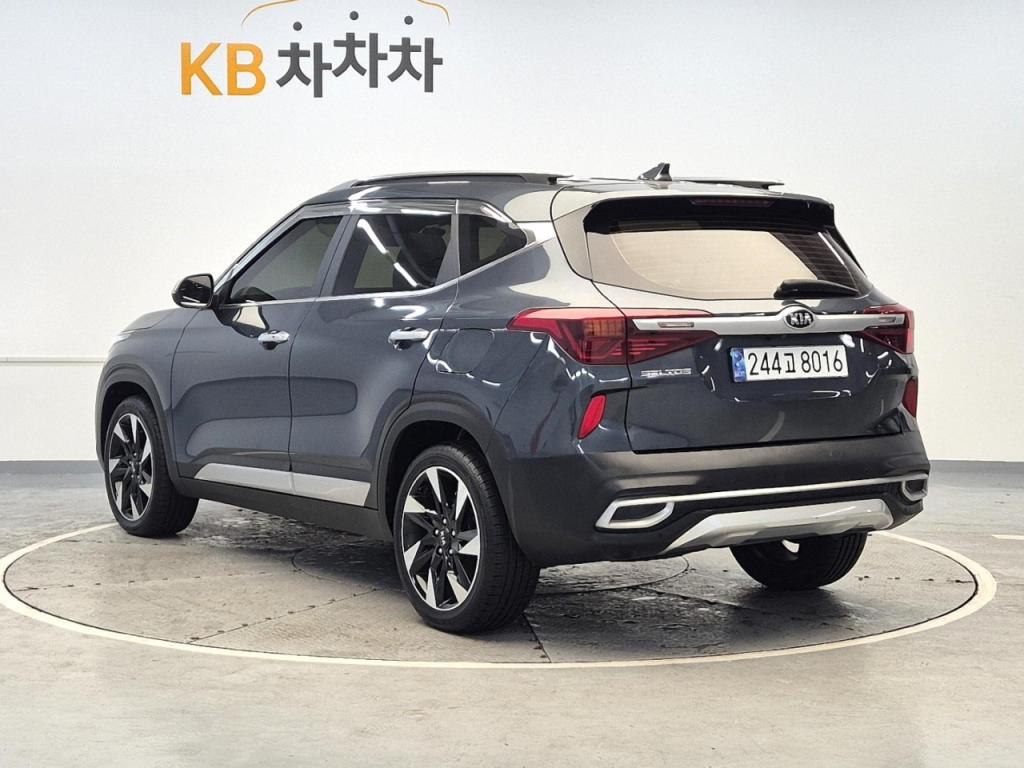 2021 KIA SELTOS 