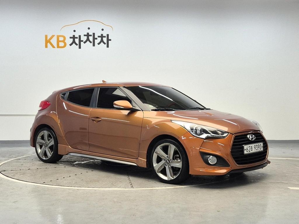 2013 HYUNDAI VELOSTER 