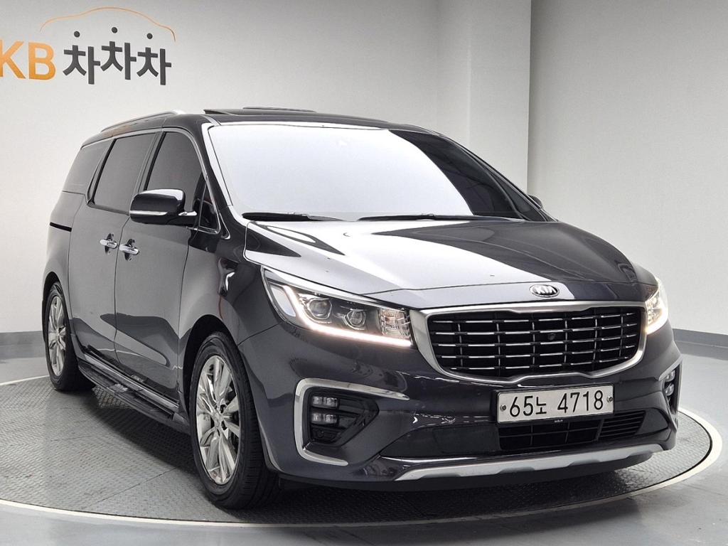 2019 KIA THE NEW CARNIVAL 