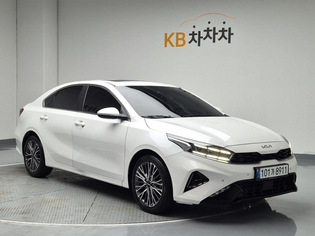 2022 KIA THE NEW K3 