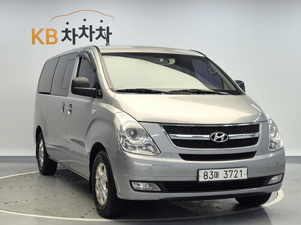 2015 HYUNDAI GRAND STAREX 