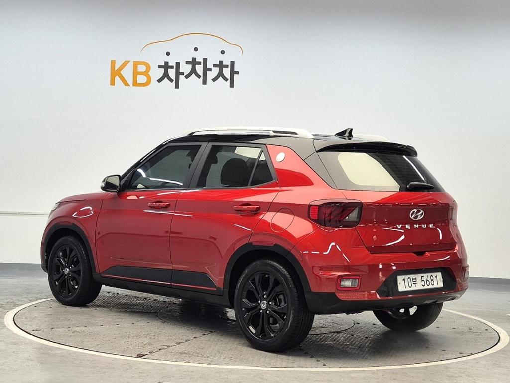 2020 HYUNDAI VENUE 