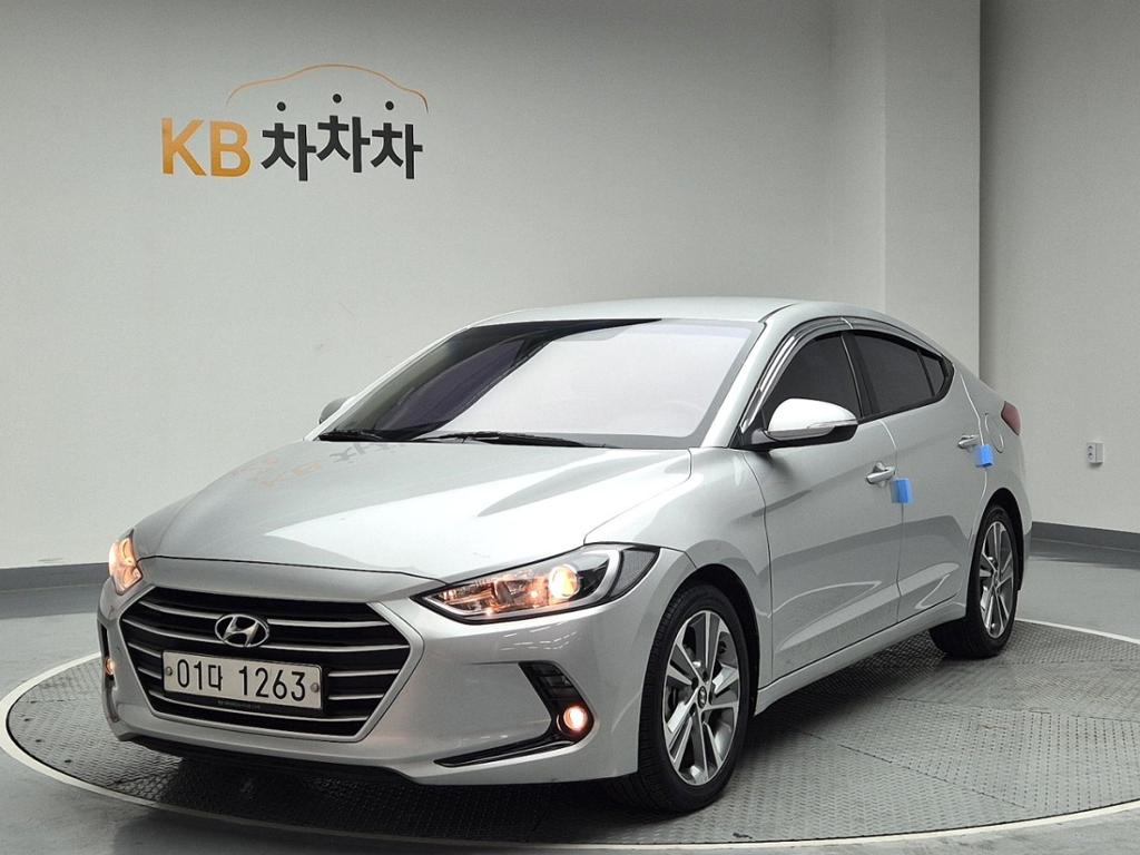 2018 HYUNDAI AVANTE AD 