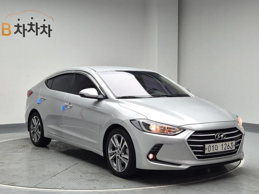 2018 HYUNDAI AVANTE AD 