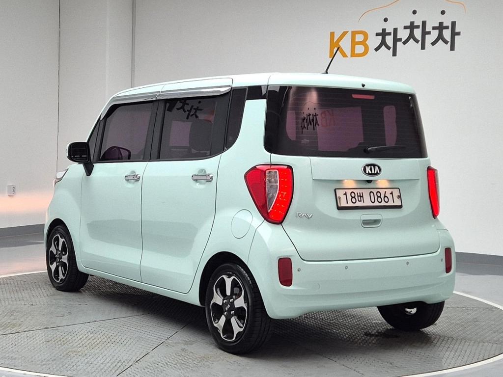 2016 KIA RAY 