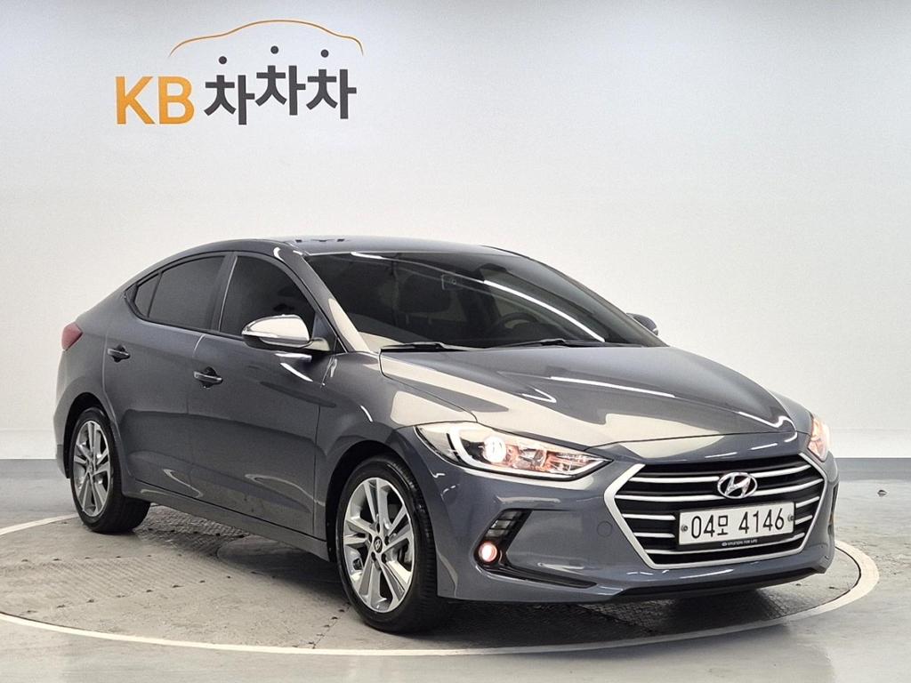 2018 HYUNDAI AVANTE AD 