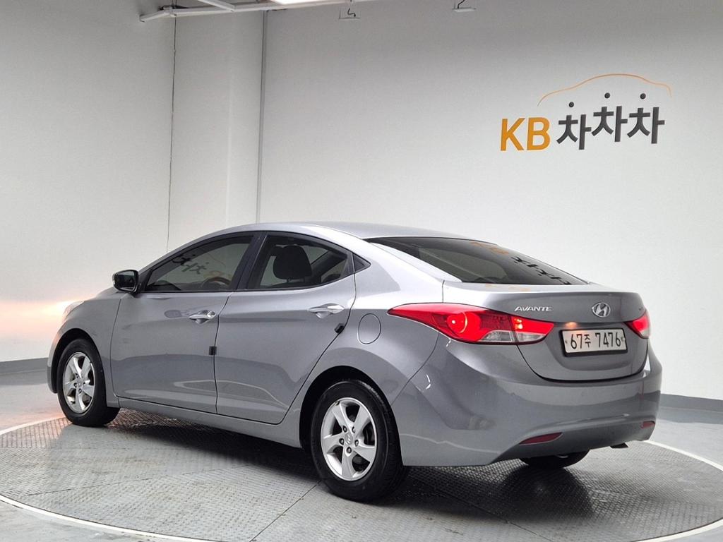 2014 HYUNDAI AVANTE MD 