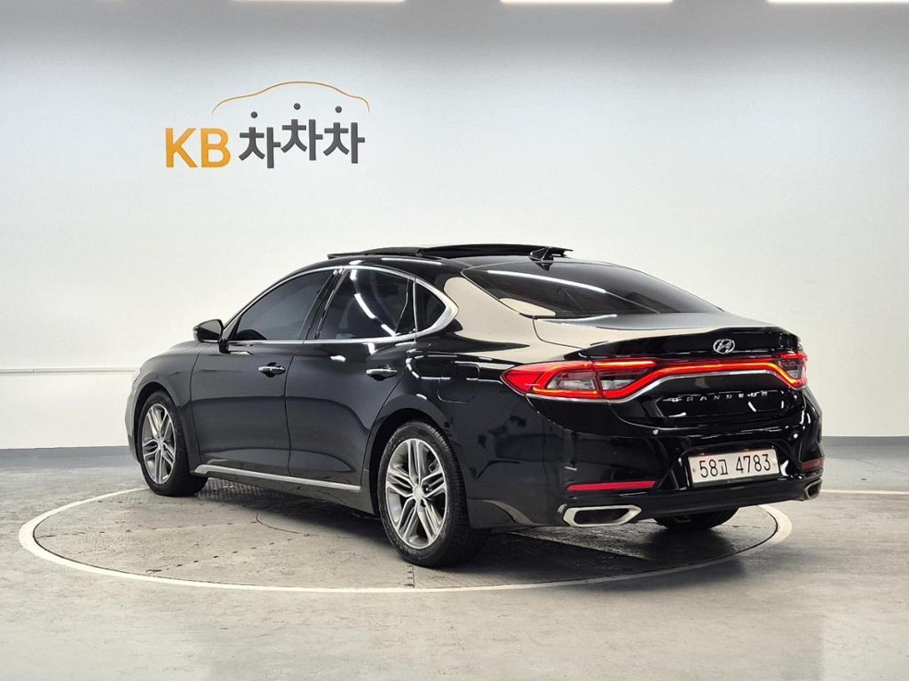 2018 HYUNDAI GRANDEUR IG 