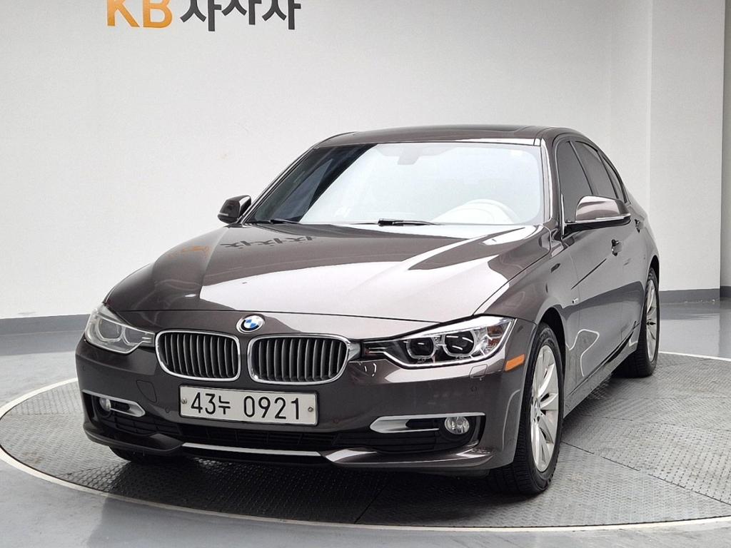 2012 BMW 3 Series (6Gen) 