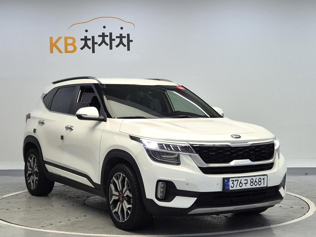 2021 KIA SELTOS 