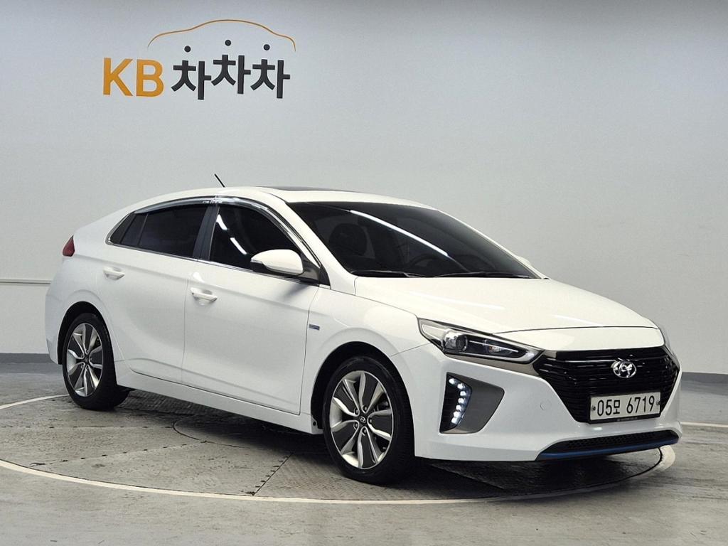 2019 HYUNDAI IONIQ 