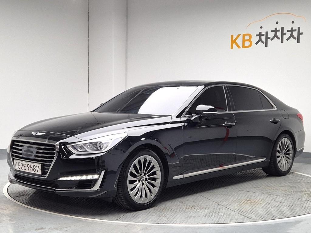 2017 GENESIS EQ900 