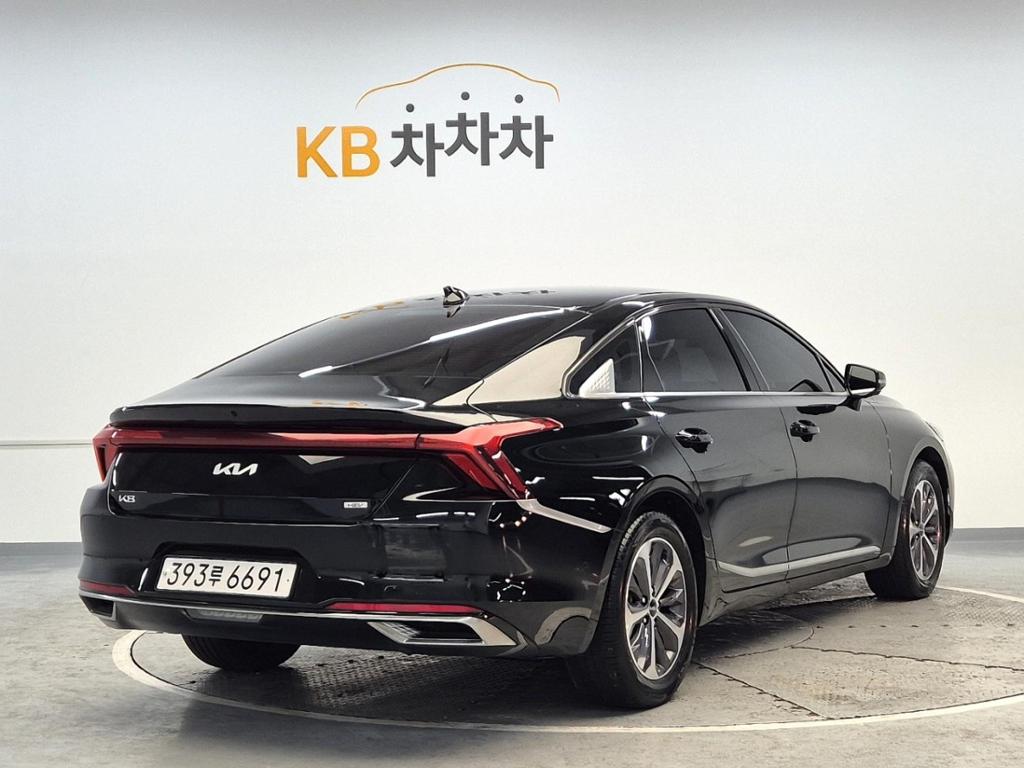 2023 KIA K8 HYBRID 